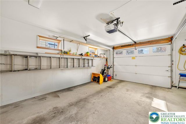 624 Delaware Avenue, Hellertown Boro, PA 18055