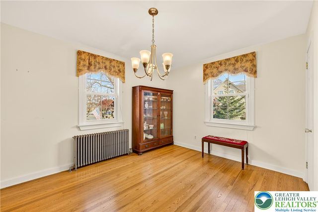 624 Delaware Avenue, Hellertown Boro, PA 18055