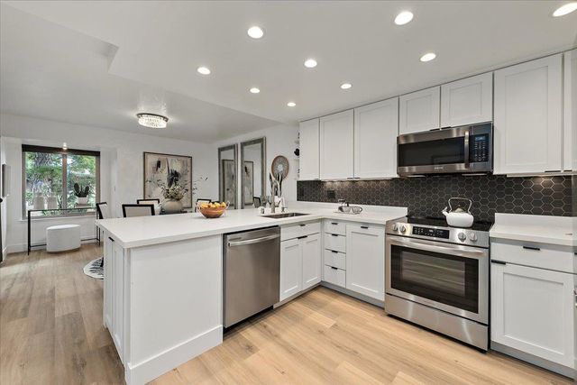 1715 Sandy Creek Lane, San Jose, CA 95125