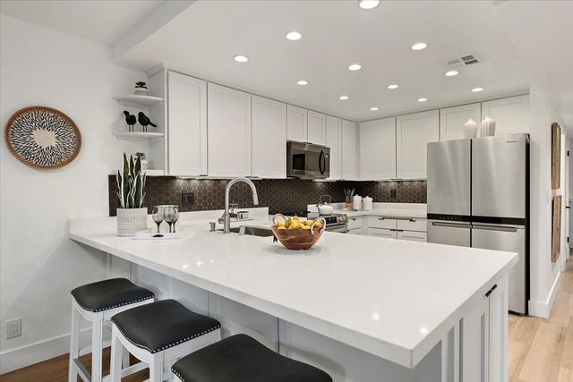 1715 Sandy Creek Lane, San Jose, CA 95125