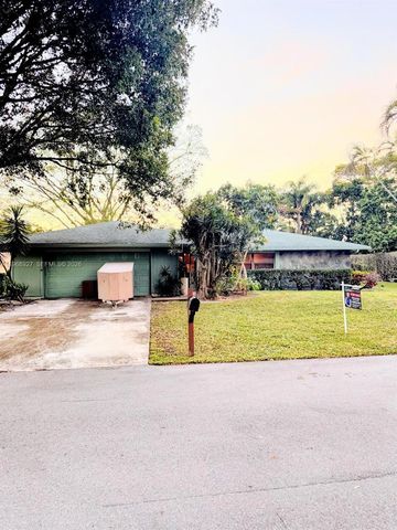 766 NW 24th Avenue, Delray Beach, FL 33445
