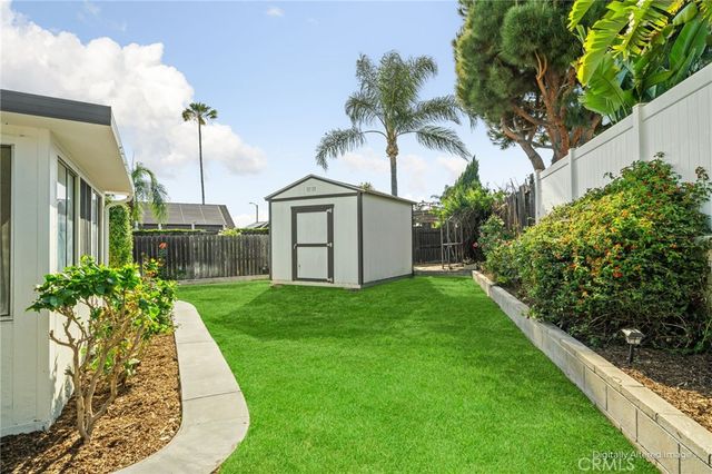 12208 Providence, Chino, CA 91710