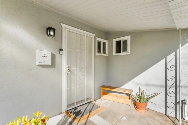 7125 Calvin Dr, Citrus Heights, CA 95621