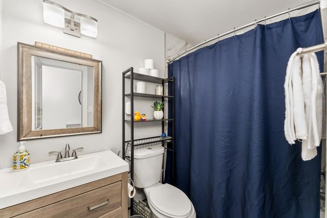 7125 Calvin Dr, Citrus Heights, CA 95621