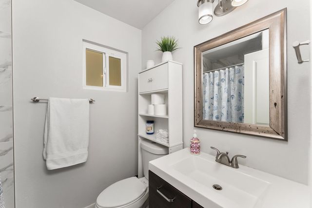 7125 Calvin Dr, Citrus Heights, CA 95621