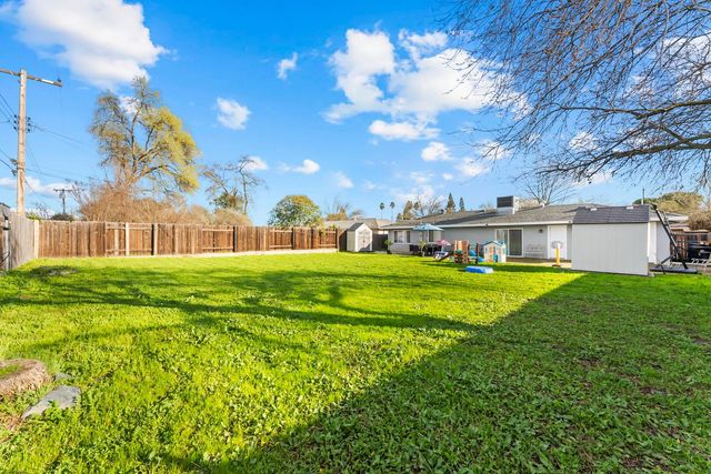 7125 Calvin Dr, Citrus Heights, CA 95621