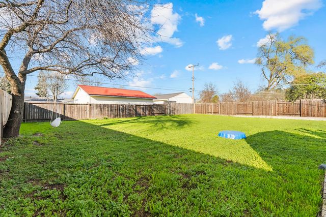 7125 Calvin Dr, Citrus Heights, CA 95621