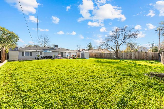 7125 Calvin Dr, Citrus Heights, CA 95621