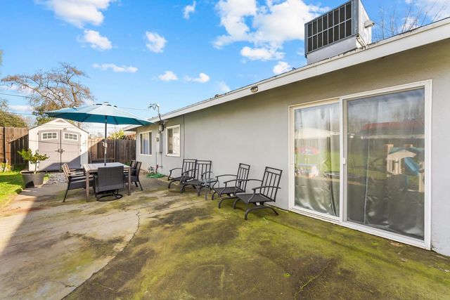 7125 Calvin Dr, Citrus Heights, CA 95621