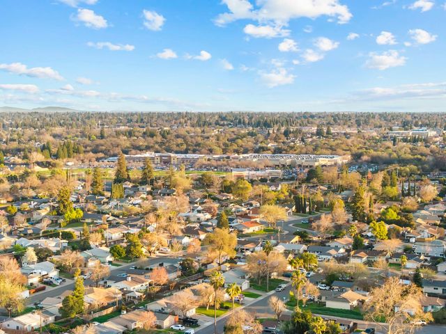 7125 Calvin Dr, Citrus Heights, CA 95621