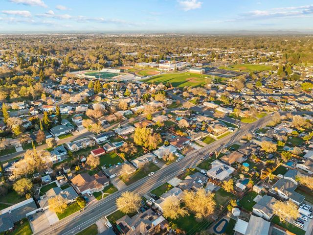 7125 Calvin Dr, Citrus Heights, CA 95621