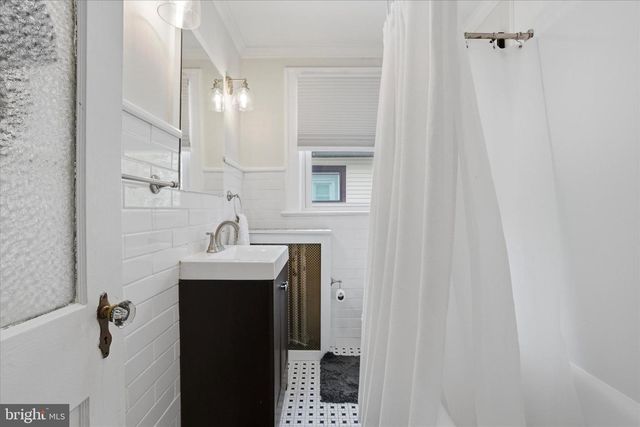 60 ABERNETHY DR, Trenton, NJ 08618