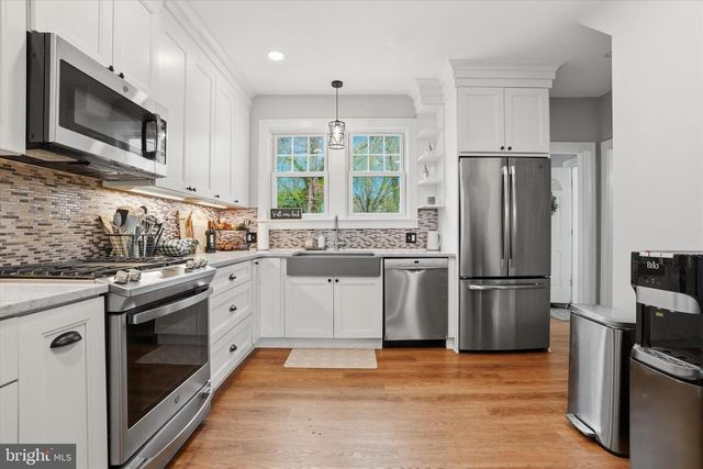 60 ABERNETHY DR, Trenton, NJ 08618