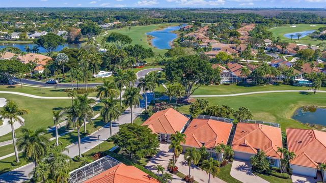 8384 Heritage Club Drive, West Palm Beach, FL 33412