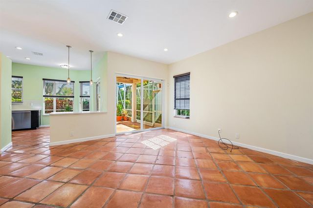 8384 Heritage Club Drive, West Palm Beach, FL 33412
