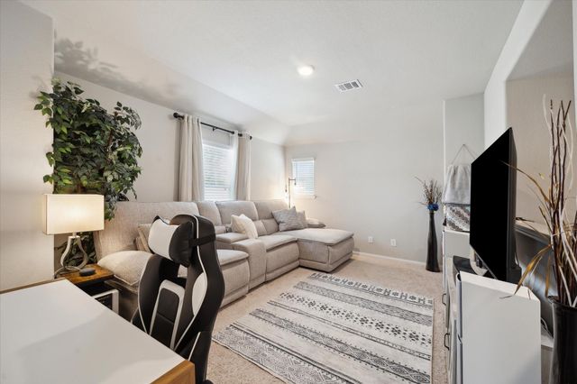 2442 Tavo Trails Drive, Conroe, TX 77301