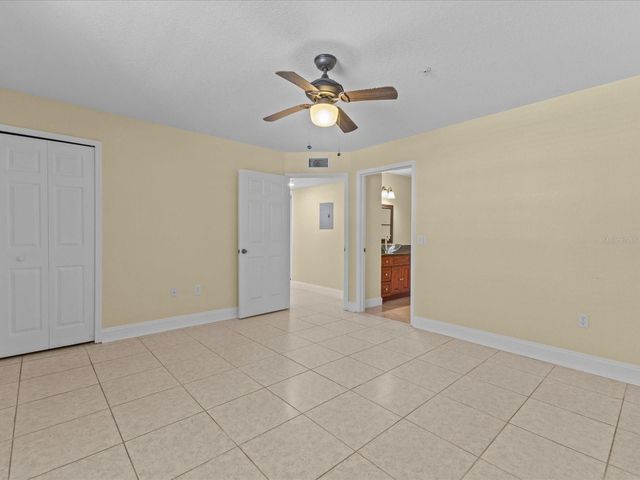 13839 FAIRWAY ISLAND DRIVE 1111, Orlando, FL 32837