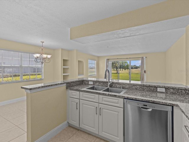 13839 FAIRWAY ISLAND DRIVE 1111, Orlando, FL 32837