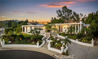 17210 Midwood Drive, Granada Hills (los Angeles), CA 91344