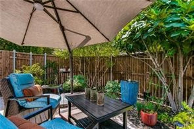 930 Crestmoor Drive, Allen, TX 75013