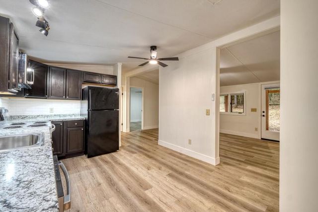 241 Forest Drive, Blairsville, GA 30512
