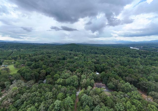 241 Forest Drive, Blairsville, GA 30512