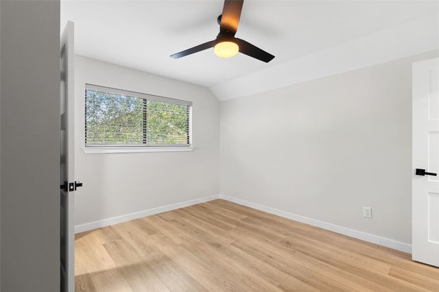 5934 Dumfries Drive Drive, Houston, TX 77096