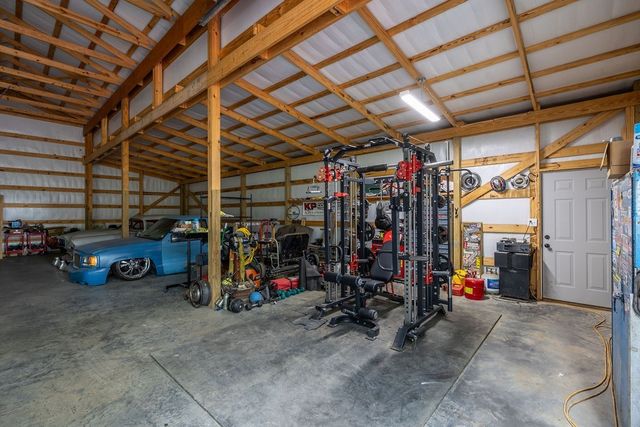 5111 SE Tater Peeler Rd, Lebanon, TN 37090