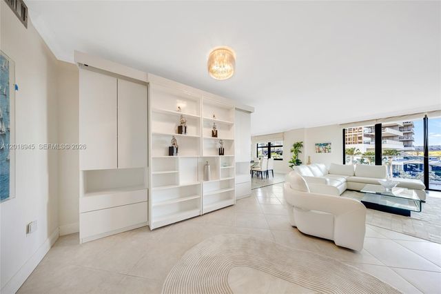 9801 Collins Ave 5S, Bal Harbour, FL 33154