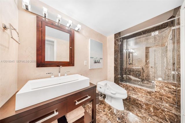 9801 Collins Ave 5S, Bal Harbour, FL 33154
