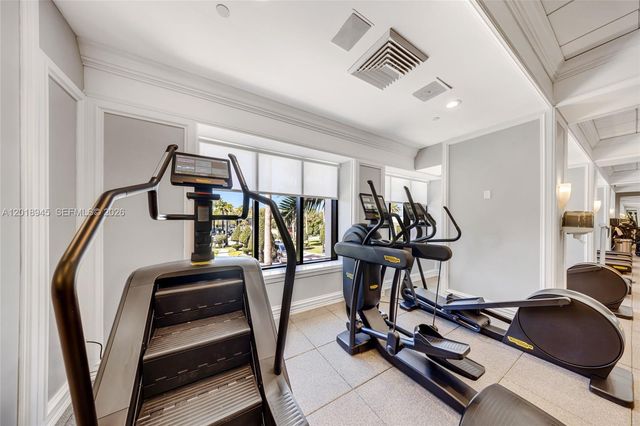 9801 Collins Ave 5S, Bal Harbour, FL 33154