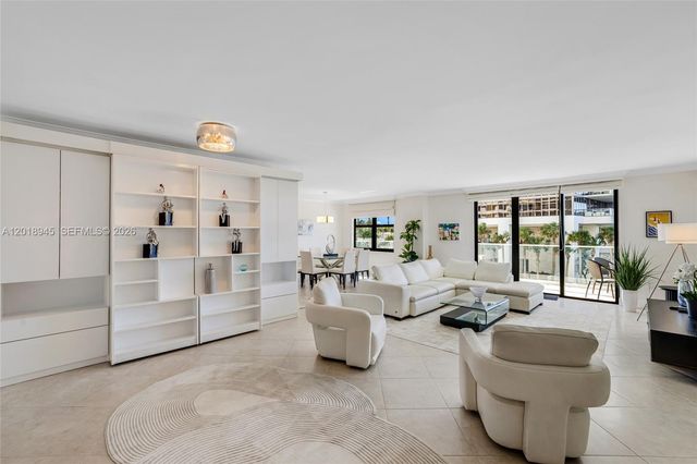 9801 Collins Ave 5S, Bal Harbour, FL 33154