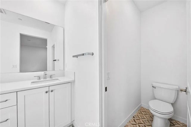 1649 W Lincoln 101, Anaheim, CA 92801