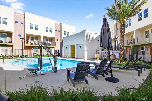 1649 W Lincoln 101, Anaheim, CA 92801