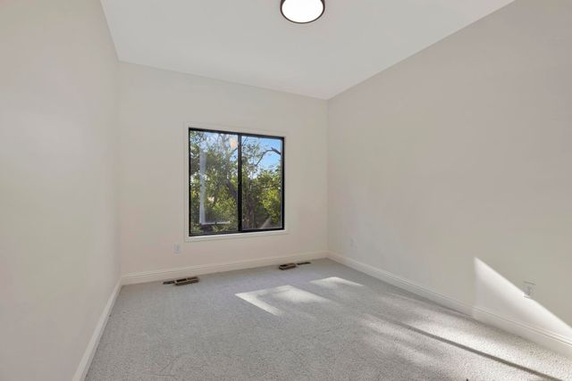 409 N Fielding St, Derby, KS 67037