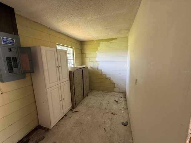 1313 MAGDALENE COURT E, Lakeland, FL 33801