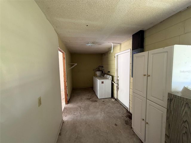 1313 MAGDALENE COURT E, Lakeland, FL 33801