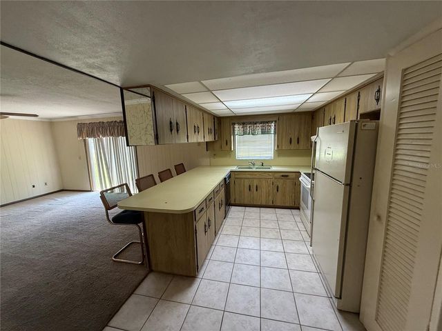 1313 MAGDALENE COURT E, Lakeland, FL 33801