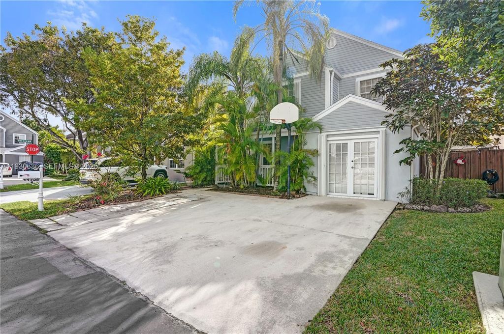 11728 SW 118th Terrace, Miami, FL 33186
