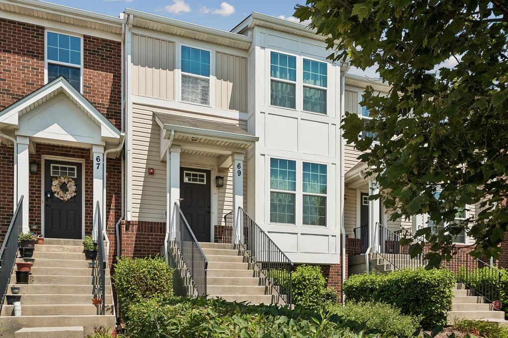 69 Nicholas Drive W, Des Plaines, IL 60016 — photo 3