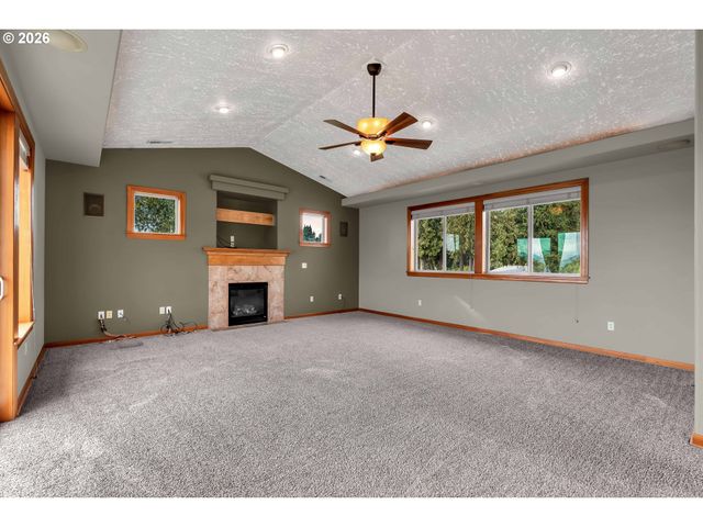 29209 Se HIGHWAY 212, Boring, OR 97009