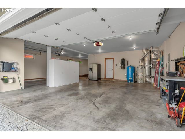 29209 Se HIGHWAY 212, Boring, OR 97009