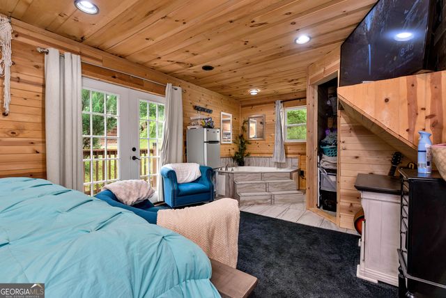 615 Lewis Grindle Road, Dahlonega, GA 30533