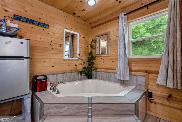 615 Lewis Grindle Road, Dahlonega, GA 30533