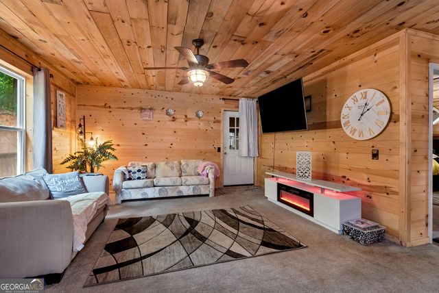 615 Lewis Grindle Road, Dahlonega, GA 30533