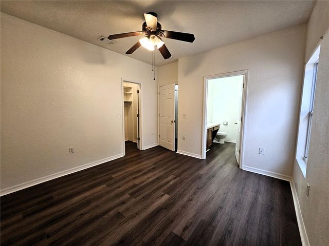 1004 PARK CENTRAL CIRCLE, Groveland, FL 34736