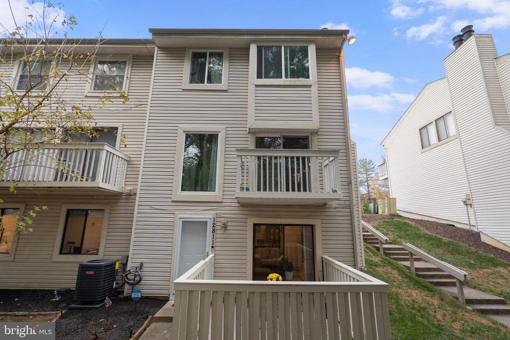 12811 CARA DR, Woodbridge, VA 22192