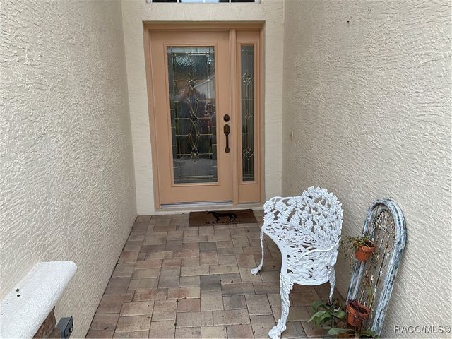 335 W Doerr Path, Hernando, FL 34442