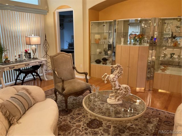 335 W Doerr Path, Hernando, FL 34442