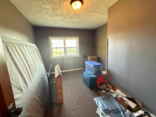 105 Indianhead Road Road, Wakefield, MI 49968